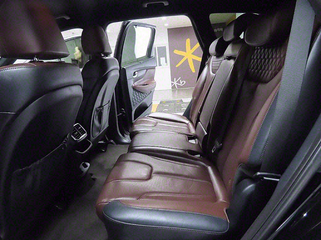 HYUNDAI Santa Fe 2020 Negro - Importación desde Corea - HF Imports Iquique - Foto 9