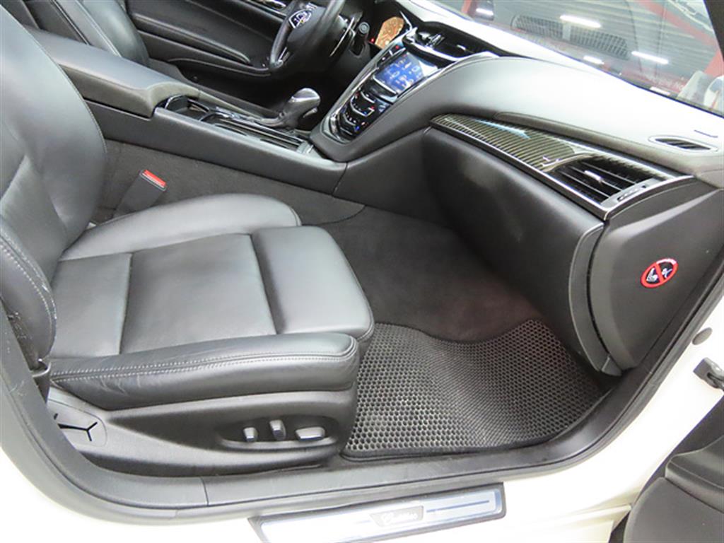 Cadillac CTS - Vista 9