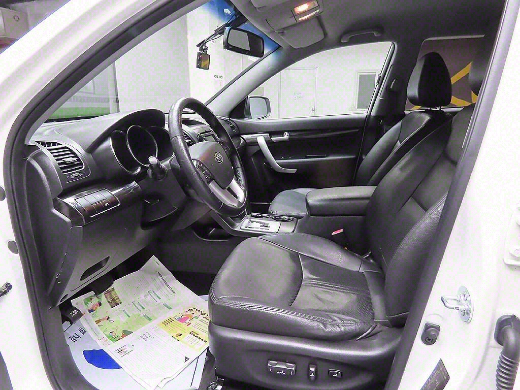 KIA Sorento 2010 Blanco - Importación desde Corea - HF Imports Iquique - Foto 13