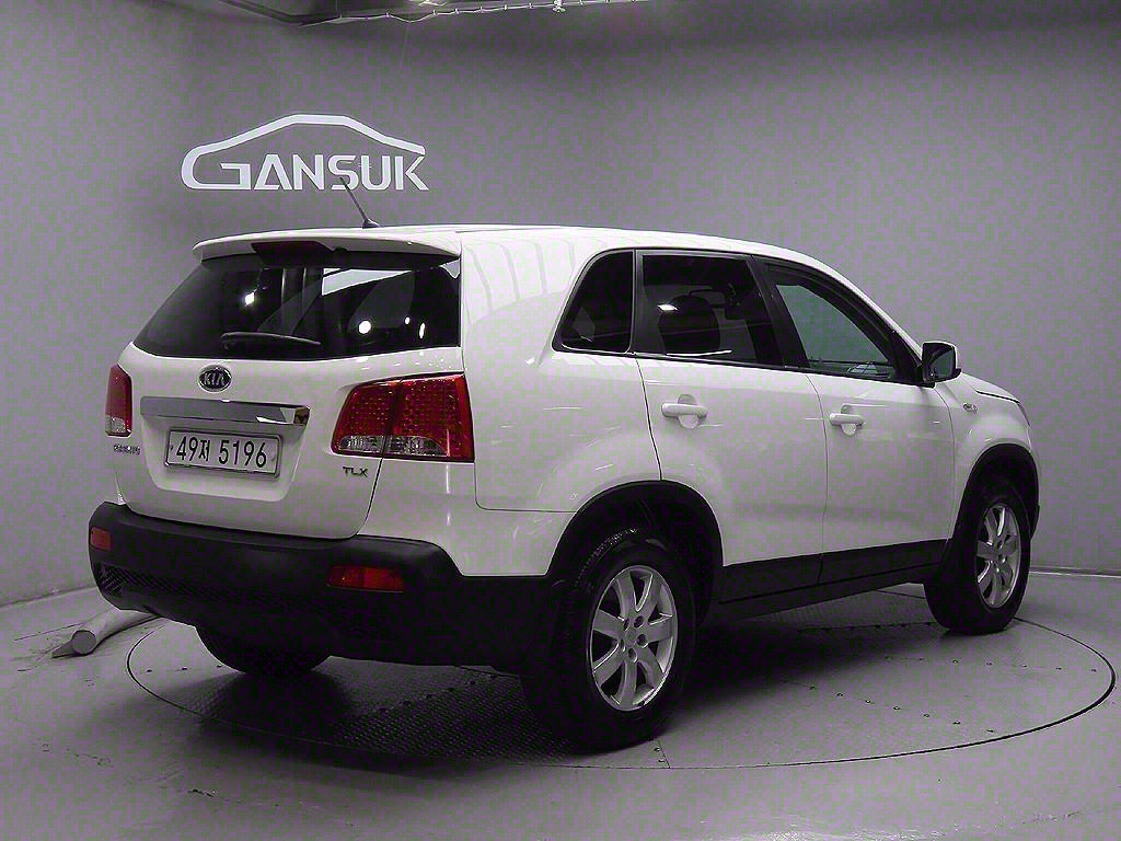 KIA Sorento - Vista 7