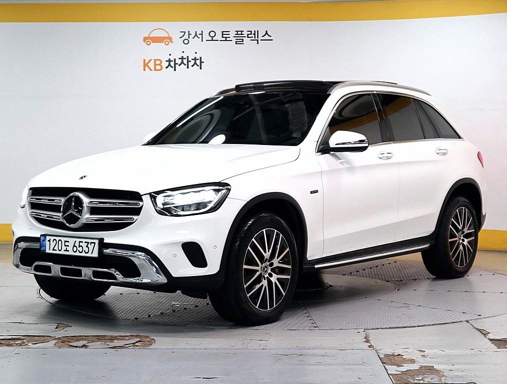 Mercedes Benz GLC Class