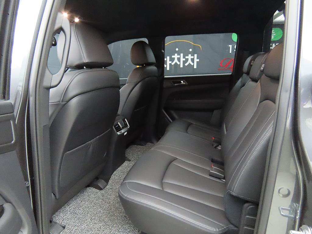 Ssangyong Rexton - Vista 6