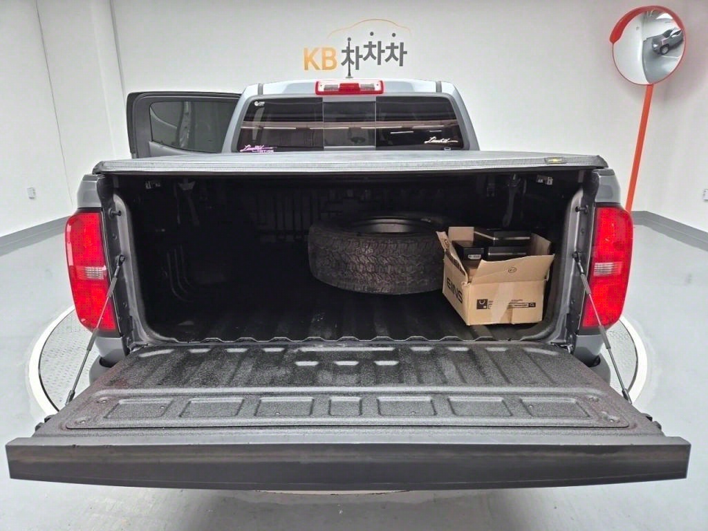 Chevrolet ?Colorado 2022 Gris - Importación desde Corea - HF Imports Iquique - Foto 13