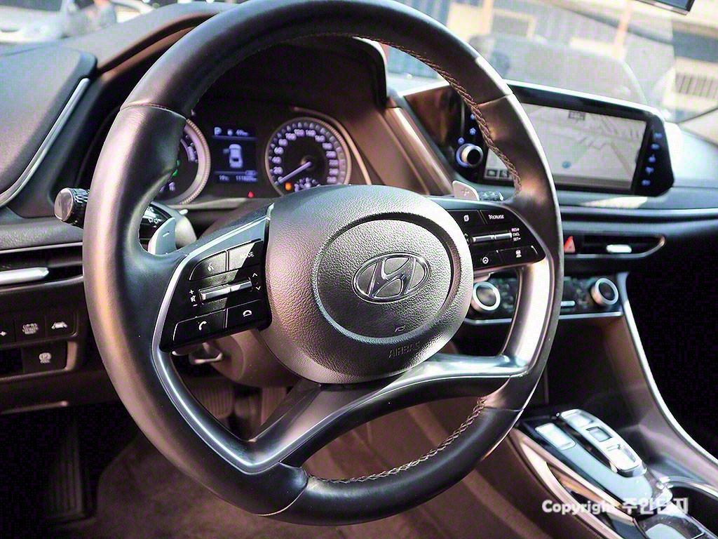 HYUNDAI Sonata 2020 Negro - Importación desde Corea - HF Imports Iquique - Foto 8