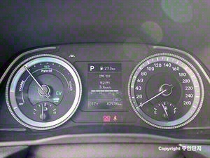 HYUNDAI Sonata - Vista 12