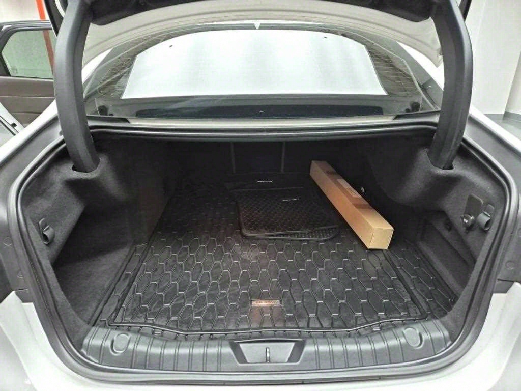 Jaguar XF 2017 Blanco - Importación desde Corea - HF Imports Iquique - Foto 14