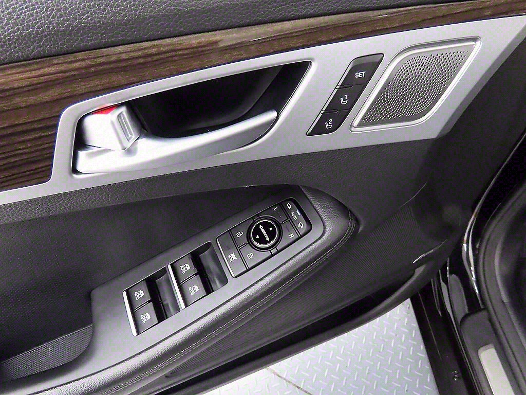 Genesis G80 - Vista 11