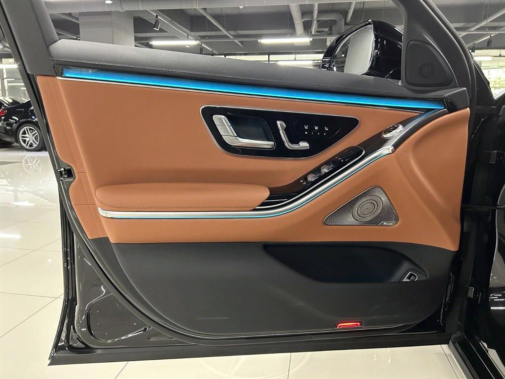 Mercedes Benz S Class - Vista 7