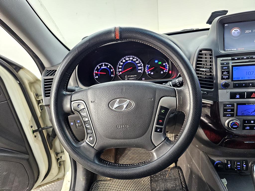 HYUNDAI Santa Fe - Vista 11