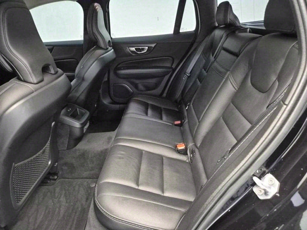 Volvo V60 - Vista 12