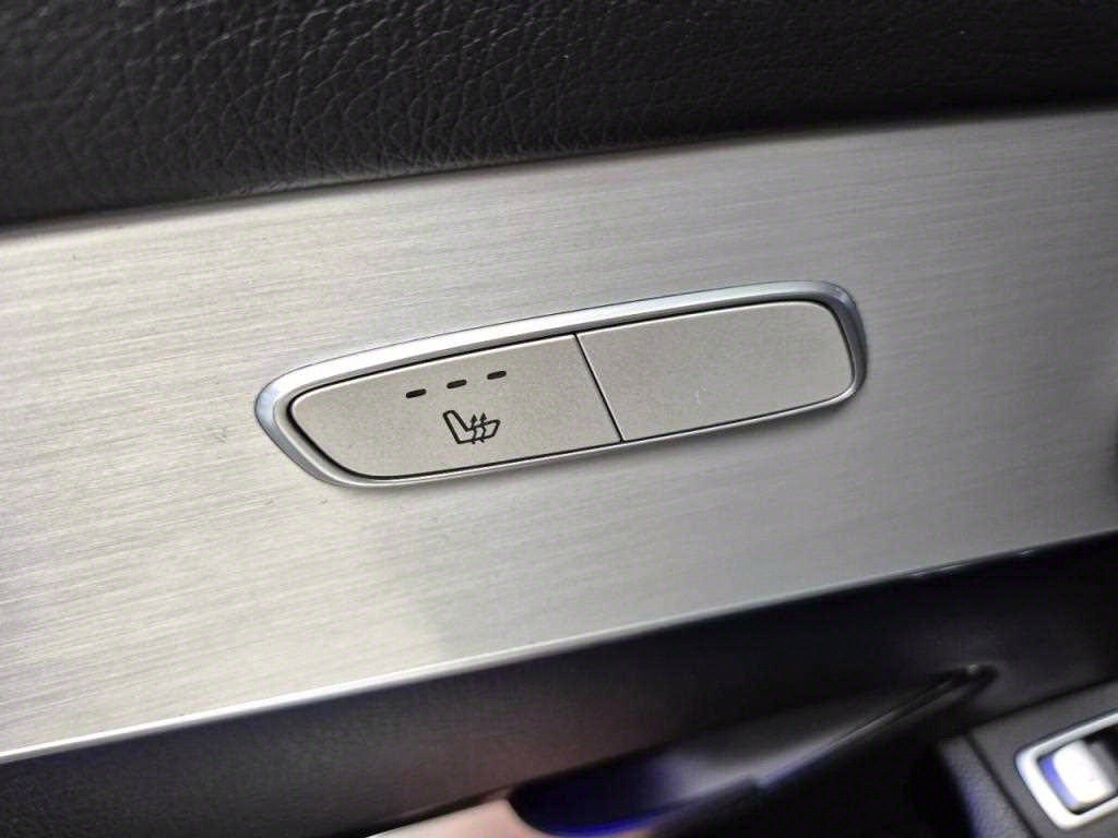 Mercedes Benz GLC Class 2020 Negro - Importación desde Corea - HF Imports Iquique - Foto 17