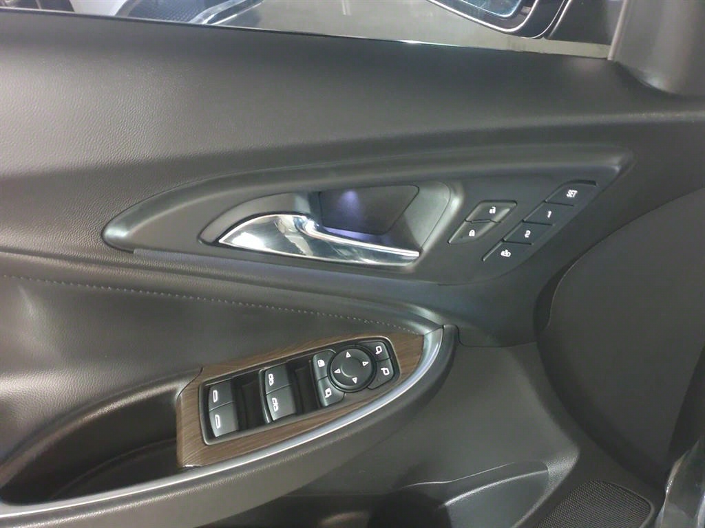 Chevrolet Malibu - Vista 12