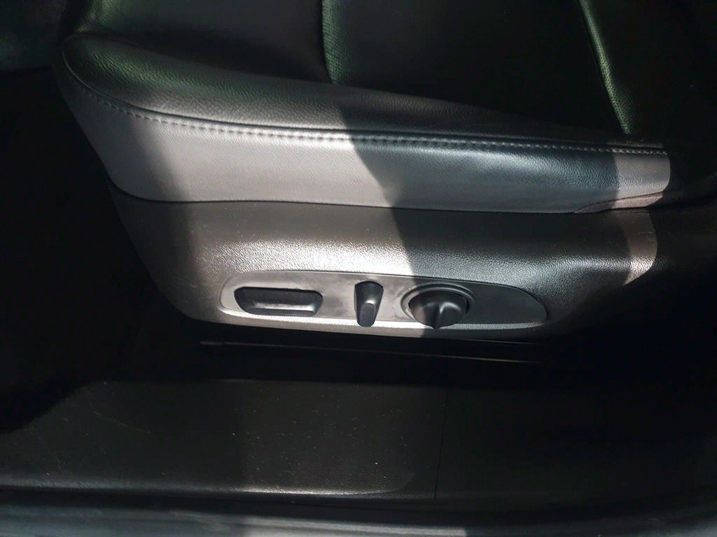 Chevrolet Malibu 2018 Gris - Importación desde Corea - HF Imports Iquique - Foto 13