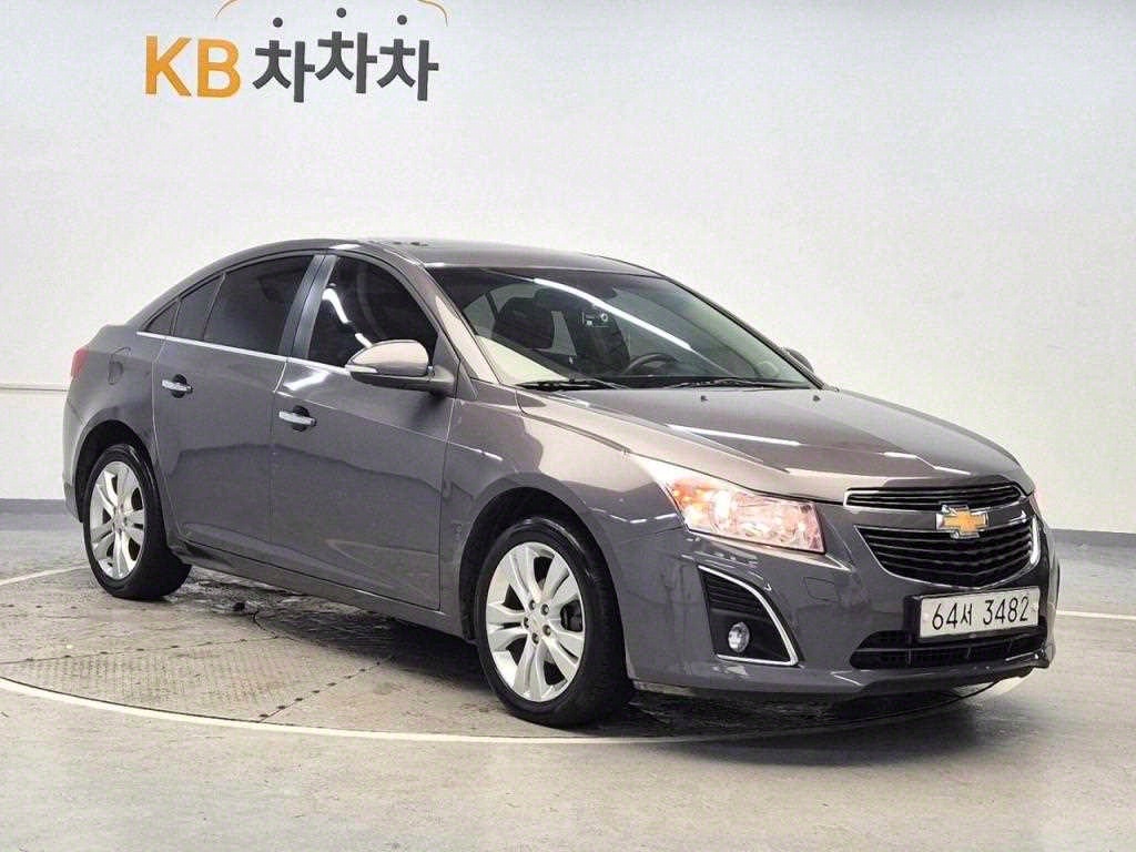 Chevrolet Cruise - Vista 4