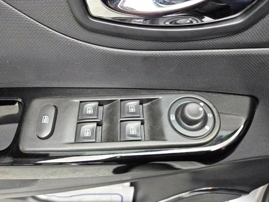 SAMSUNG QM3 2014 Plateado - Importación desde Corea - HF Imports Iquique - Foto 13