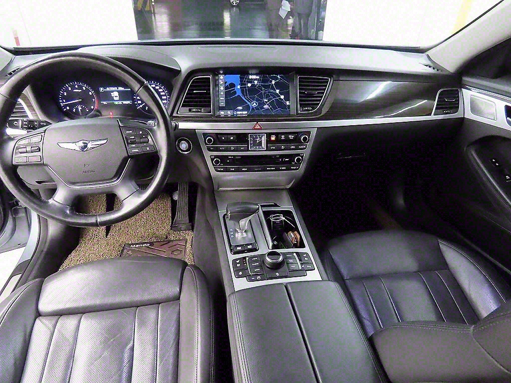 Genesis G80 - Vista 7