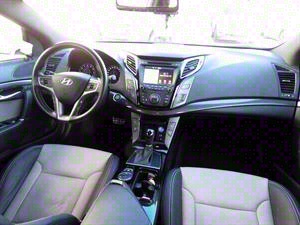 HYUNDAI i40 - Vista 10
