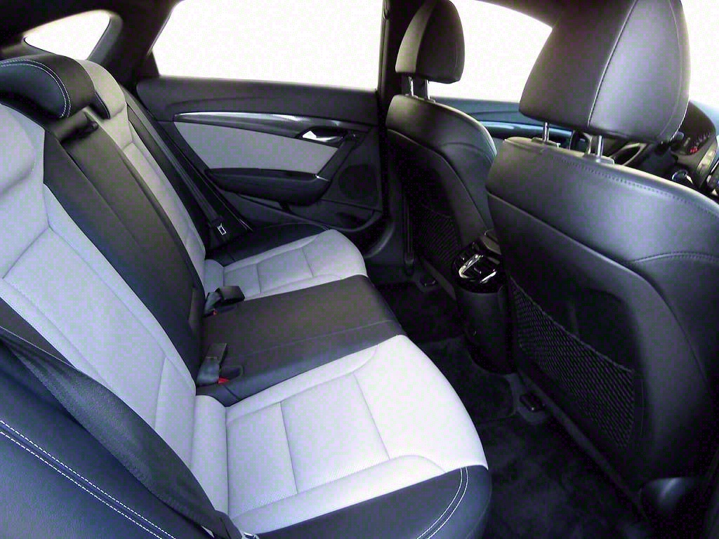 HYUNDAI i40 2016 Blanco - Importación desde Corea - HF Imports Iquique - Foto 7