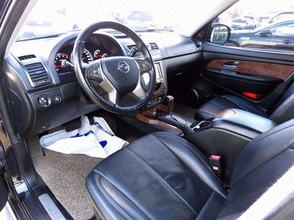 Ssangyong Rexton 2016 Negro - Importación desde Corea - HF Imports Iquique - Foto 7