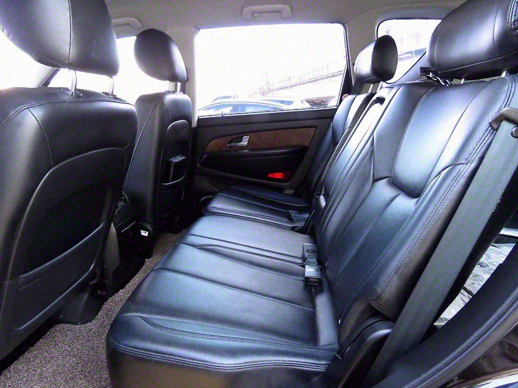 Ssangyong Rexton - Vista 11