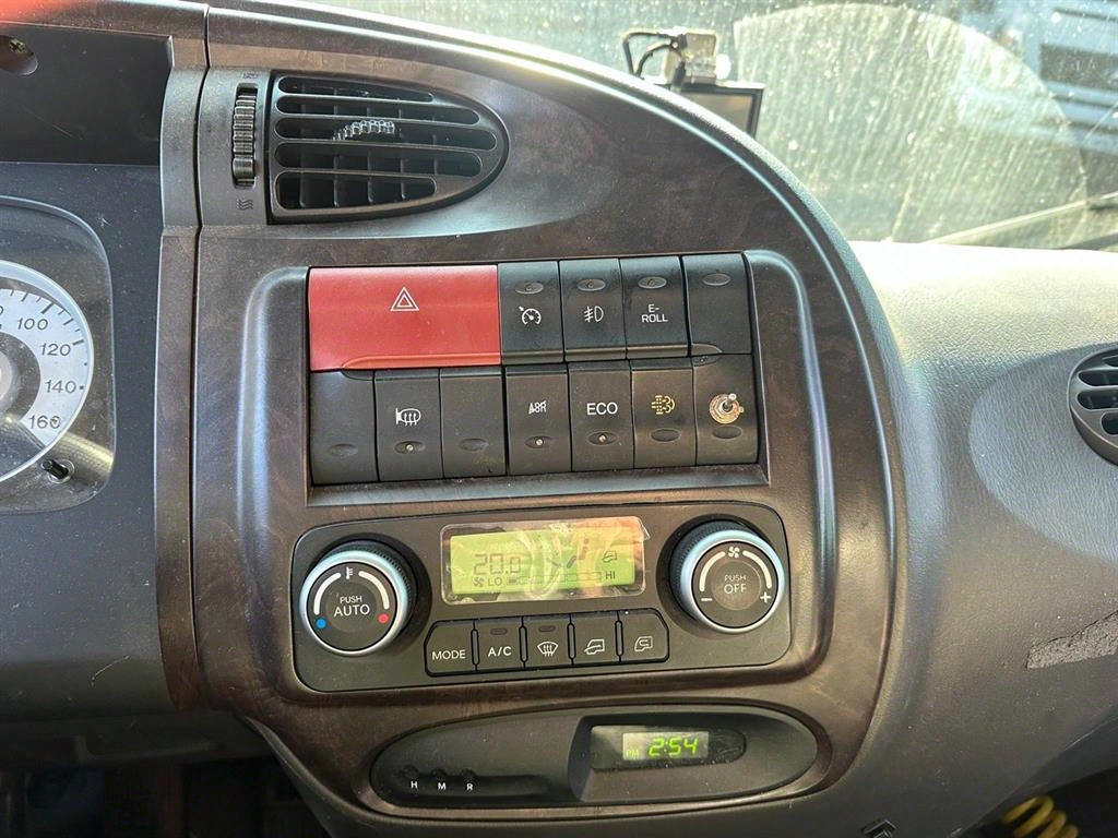 medium and large cargo Cargo - Vista 9