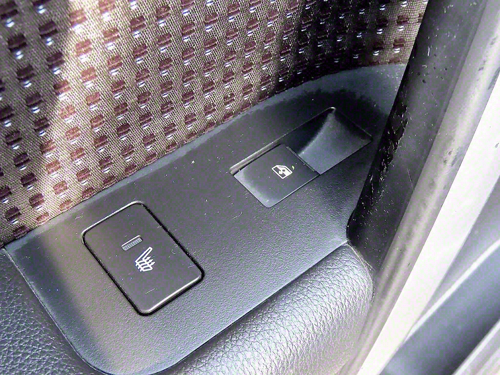 Chevrolet Captiva 2015 Plateado - Importación desde Corea - HF Imports Iquique - Foto 16