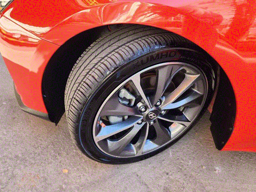 HYUNDAI Veloster - Vista 8