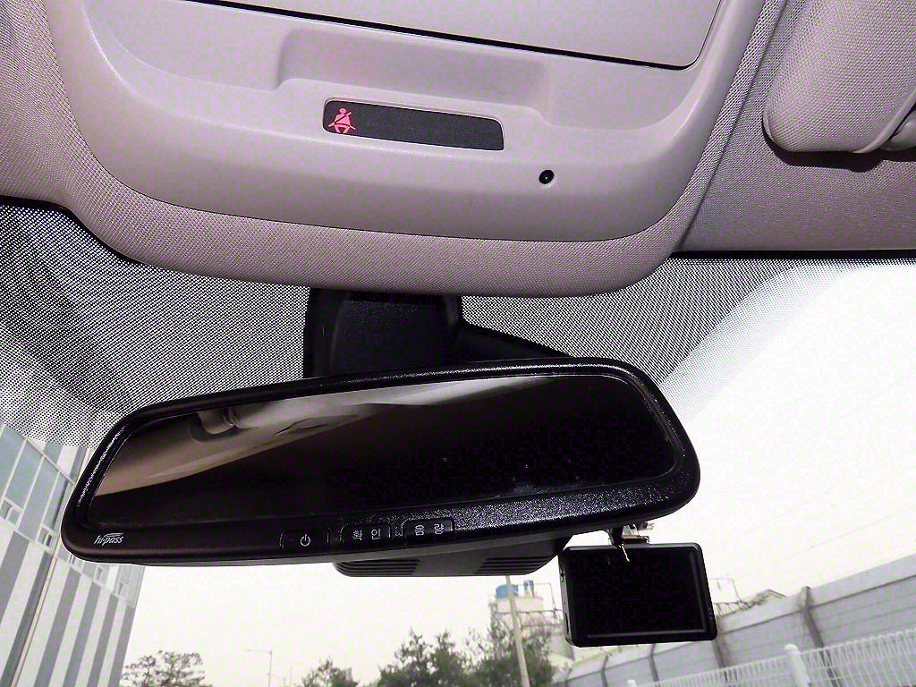 SAMSUNG QM6 2020 Blanco - Importación desde Corea - HF Imports Iquique - Foto 15