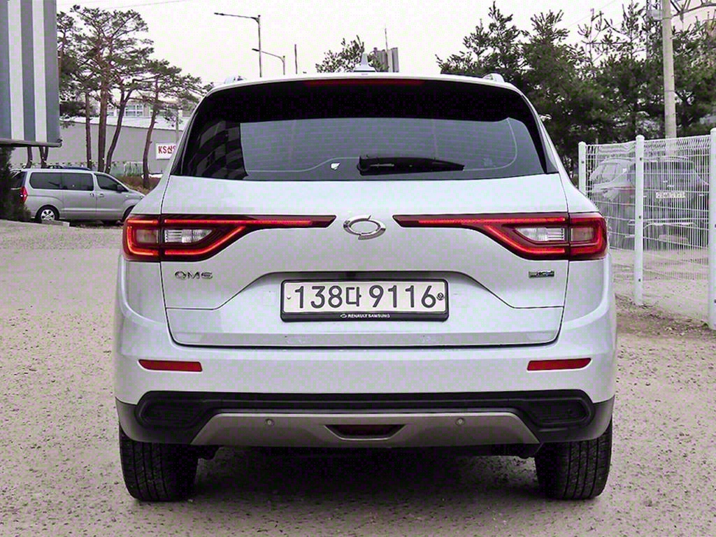 SAMSUNG QM6 - Vista 4