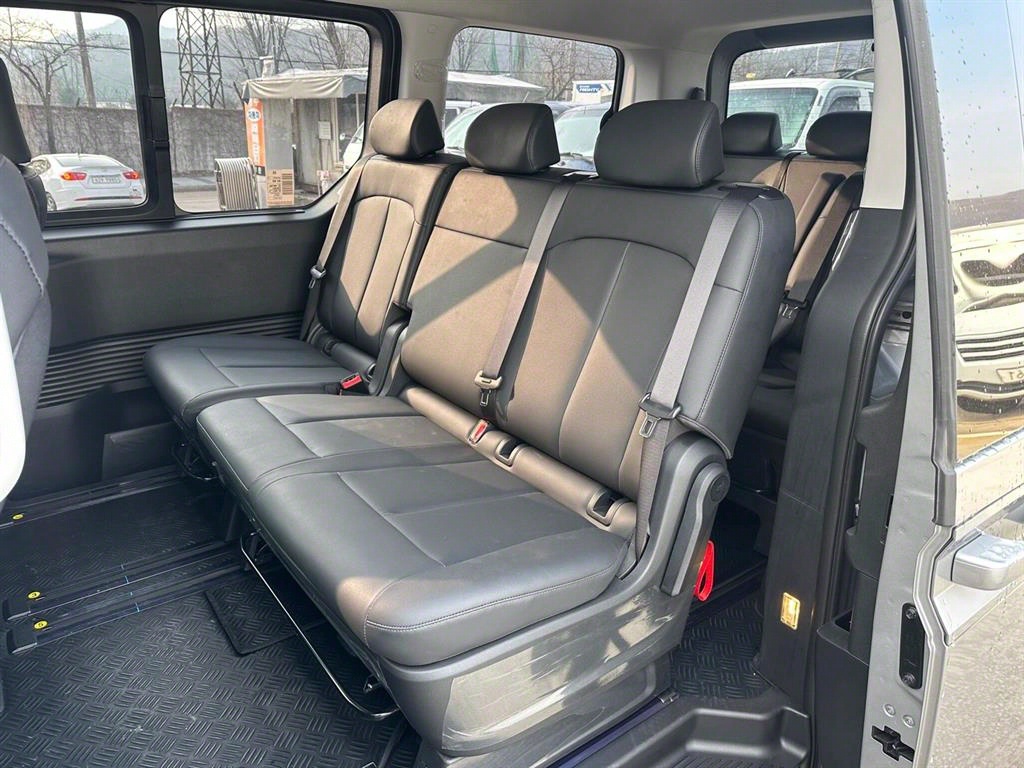 HYUNDAI Staria 2024 Gris - Importación desde Corea - HF Imports Iquique - Foto 15