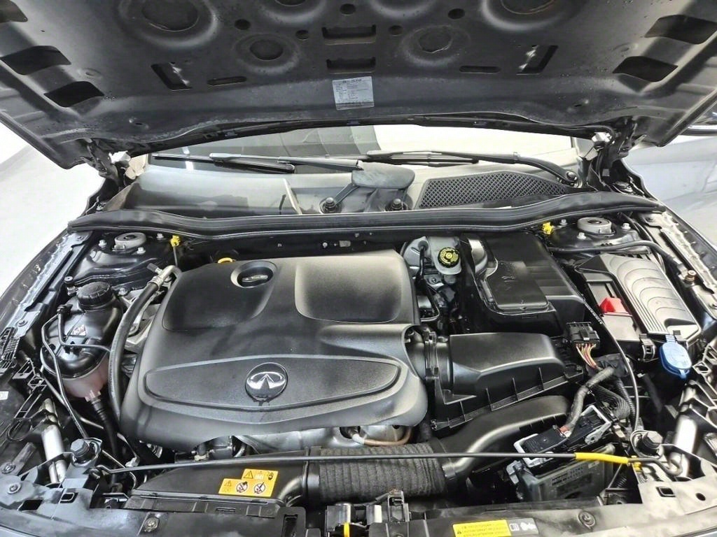 Infiniti QX - Vista 5