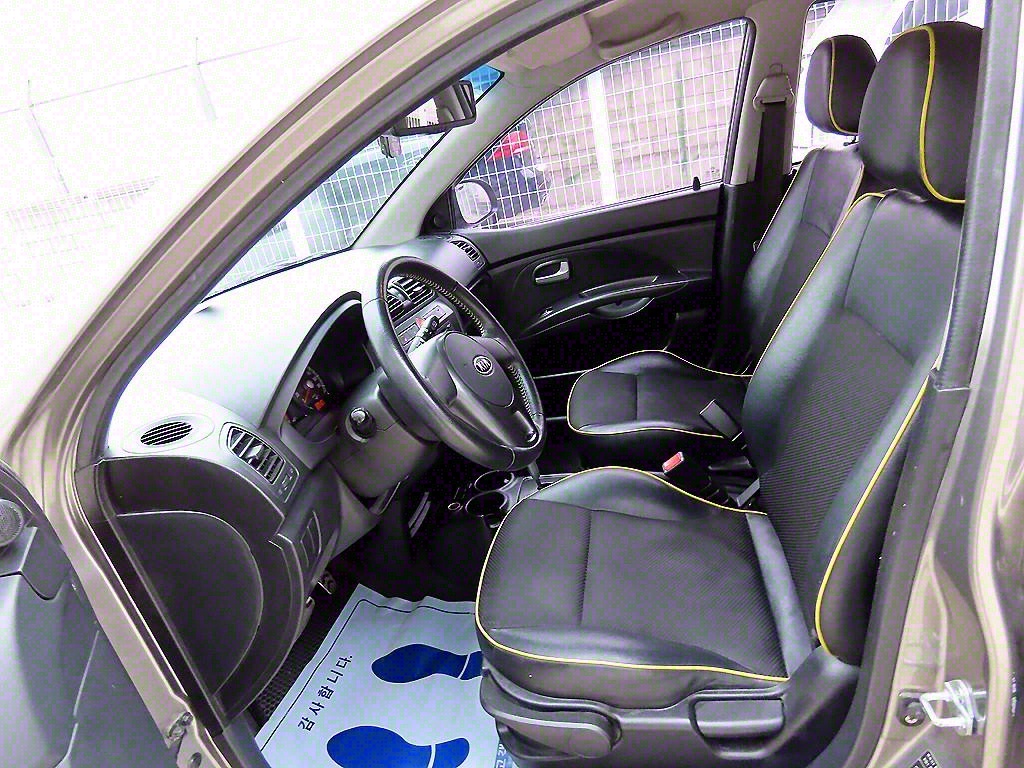 KIA Morning - Vista 5