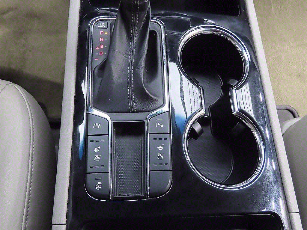 KIA Carnival 2019 Negro - Importación desde Corea - HF Imports Iquique - Foto 11