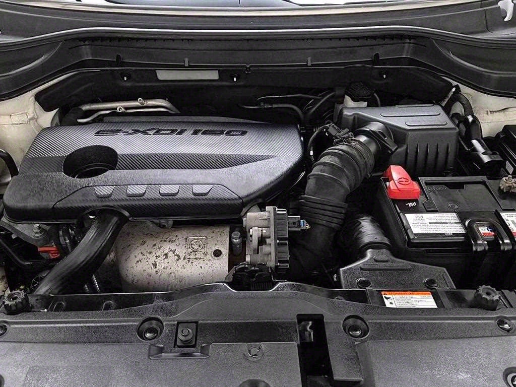 Ssangyong Tivoli - Vista 5