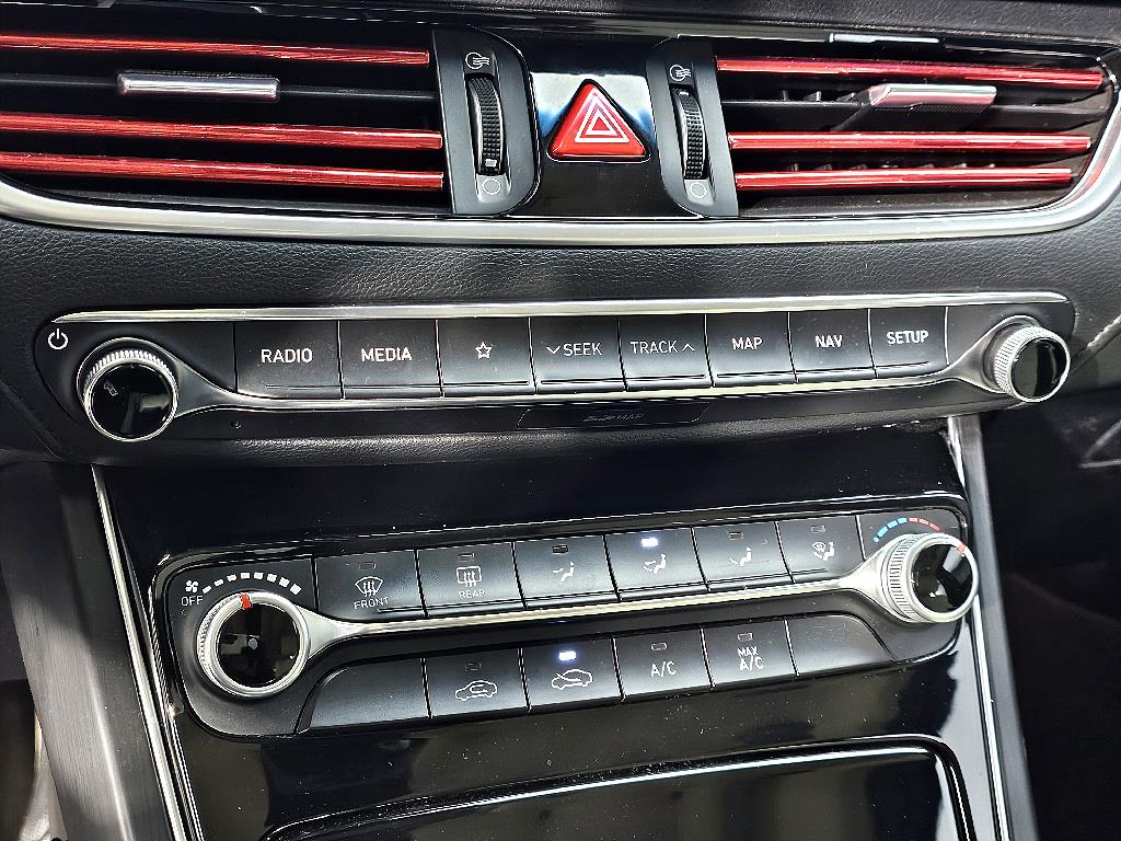 HYUNDAI Grandeur - Vista 12