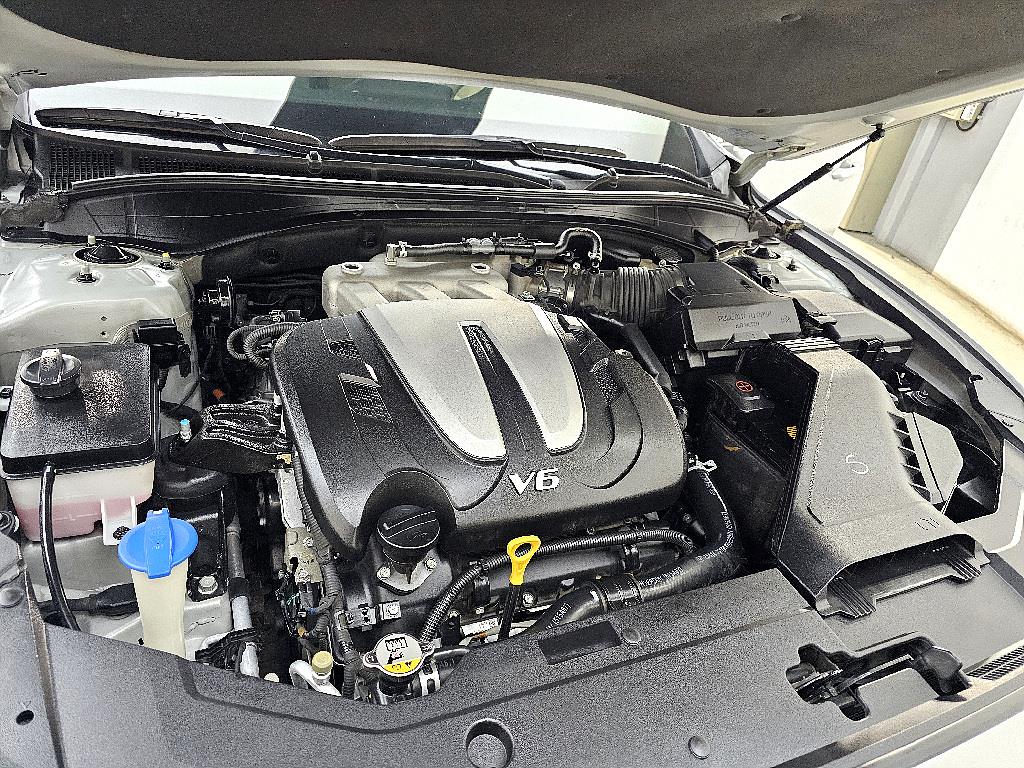 HYUNDAI Grandeur - Vista 6