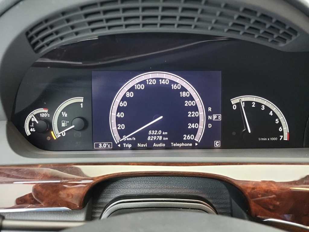 Mercedes Benz S Class - Vista 6