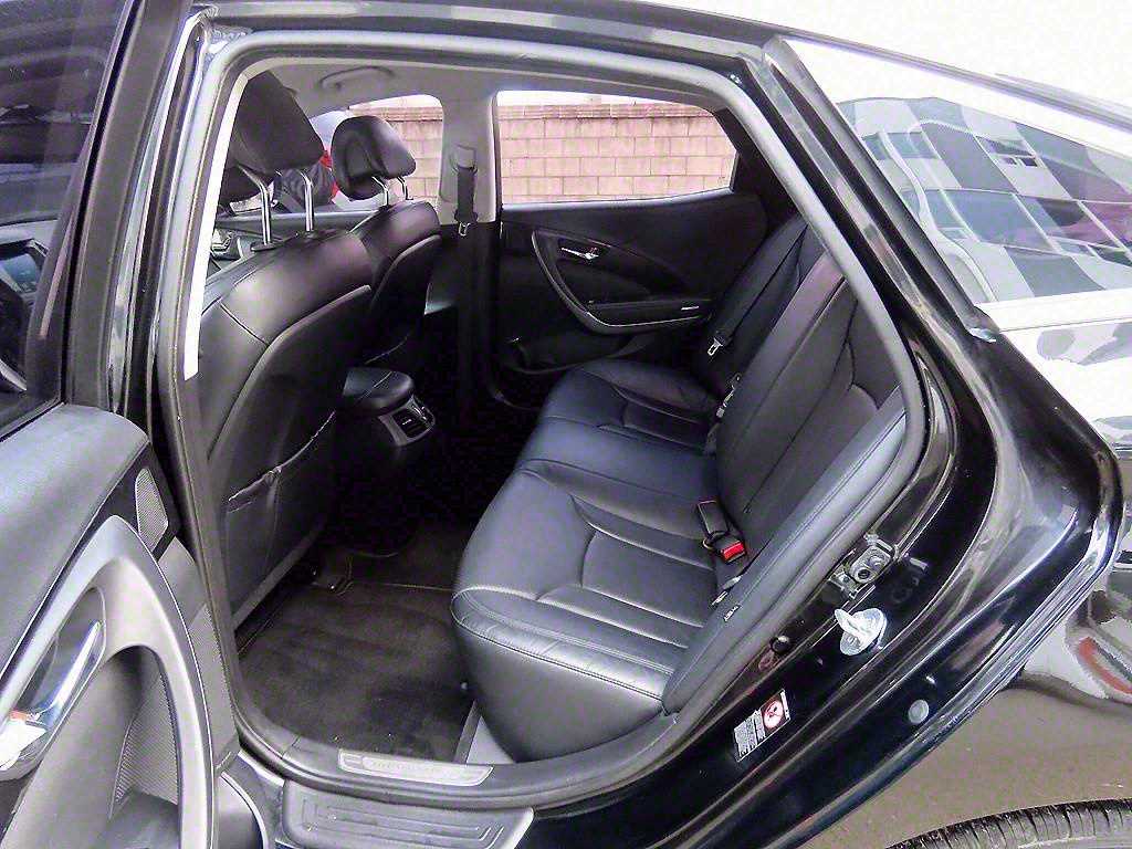 HYUNDAI Grandeur - Vista 6