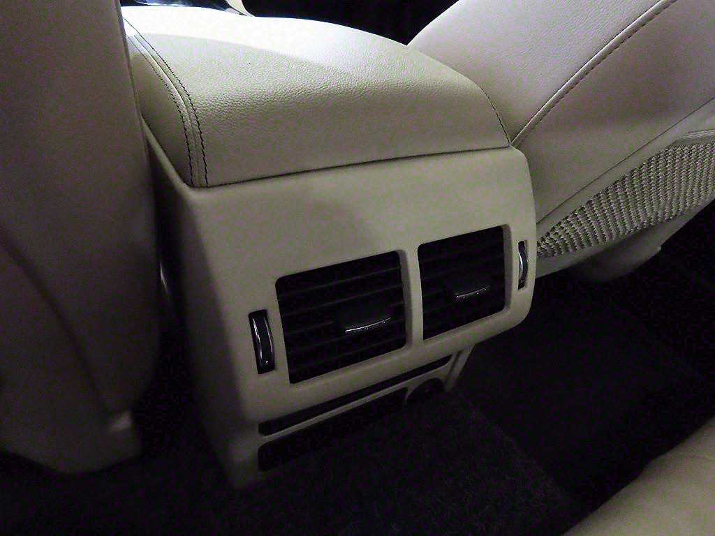 Jaguar XE 2019 Blanco - Importación desde Corea - HF Imports Iquique - Foto 17