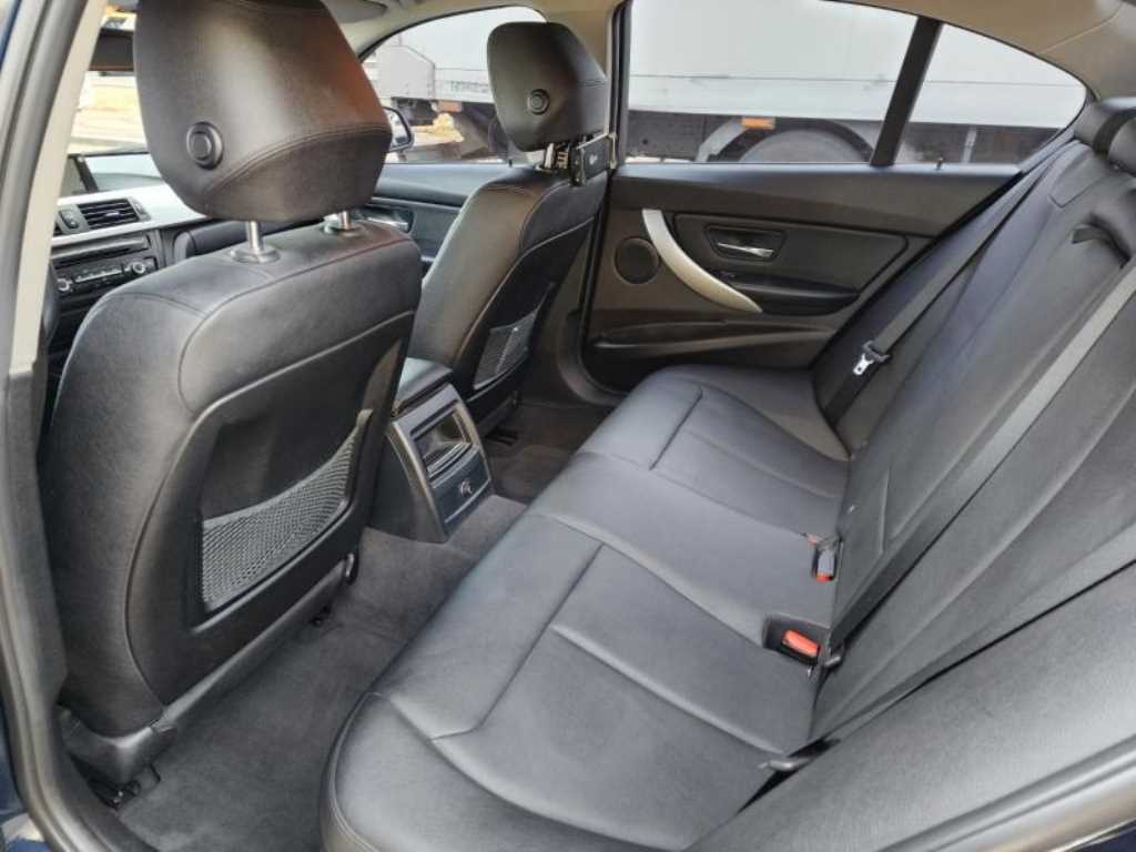 BMW 3 series - Vista 11