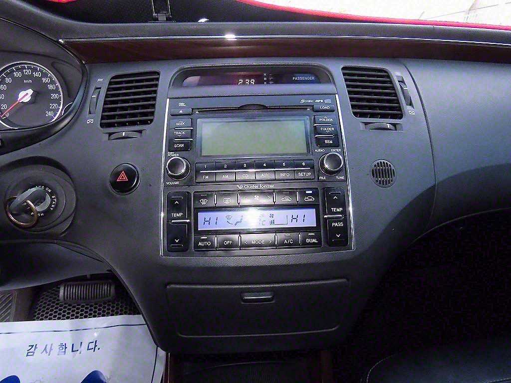 HYUNDAI Grandeur 2009 Gris - Importación desde Corea - HF Imports Iquique - Foto 14