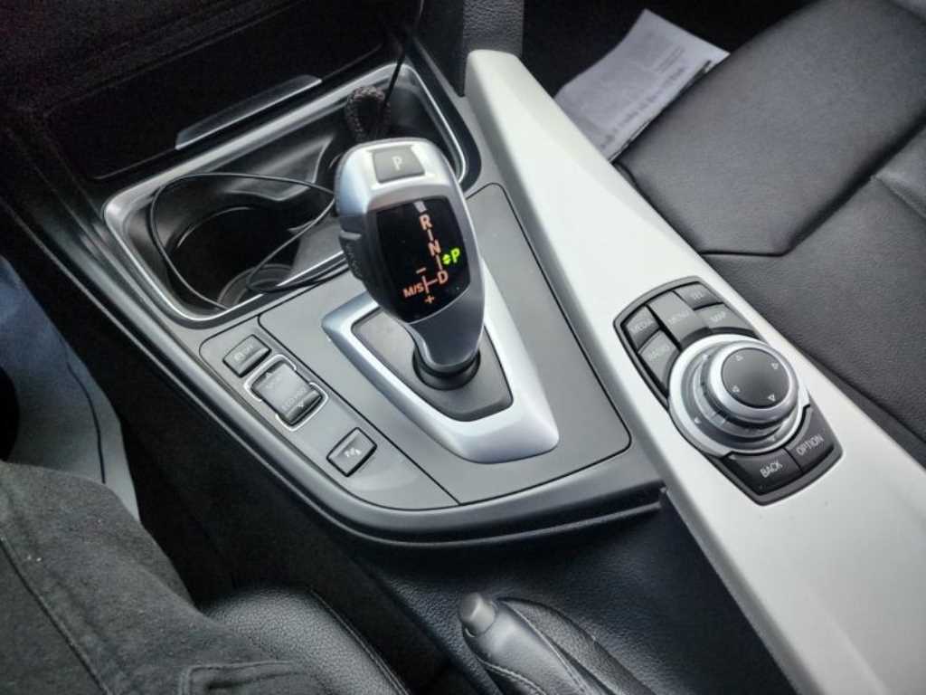 BMW 3 series 2013 Azul - Importación desde Corea - HF Imports Iquique - Foto 16