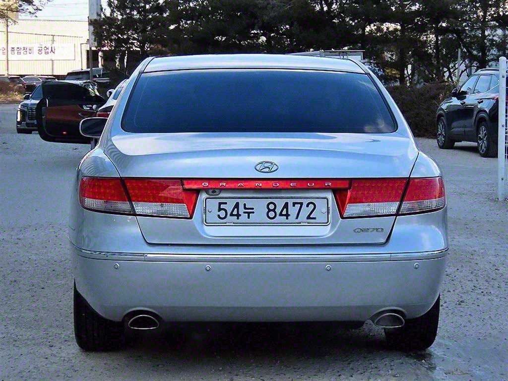 HYUNDAI Grandeur - Vista 4