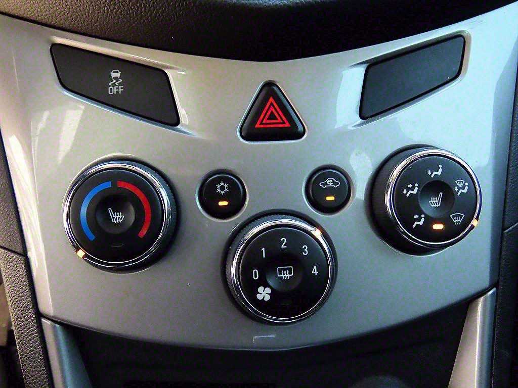 Chevrolet Trax 2014 Blanco - Importación desde Corea - HF Imports Iquique - Foto 16