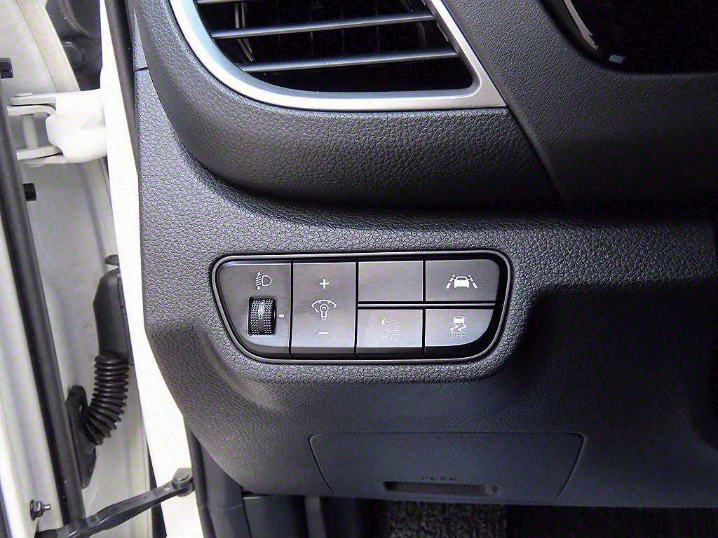 KIA Seltos - Vista 12