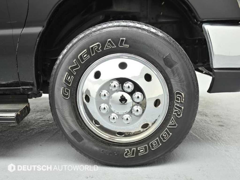 Ford E-Series - Vista 5