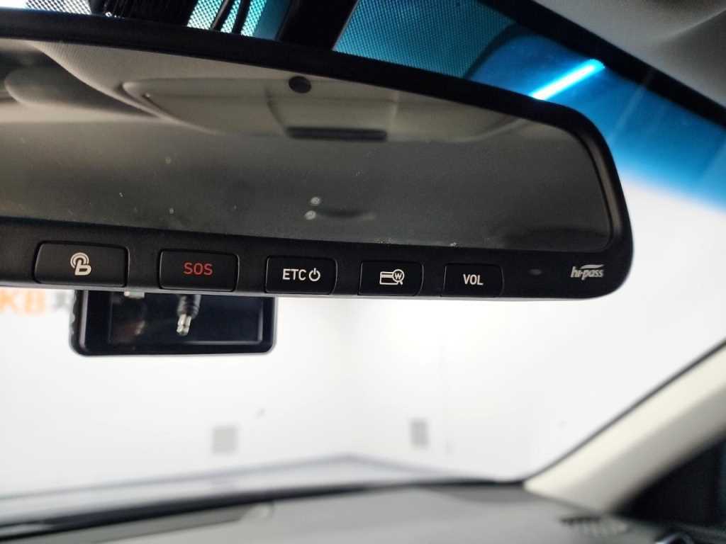 HYUNDAI Grandeur 2018 Negro - Importación desde Corea - HF Imports Iquique - Foto 19