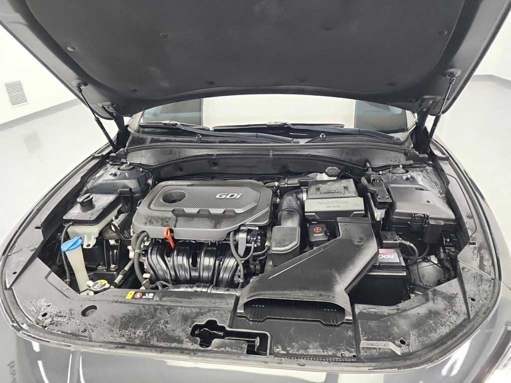 HYUNDAI Grandeur - Vista 5