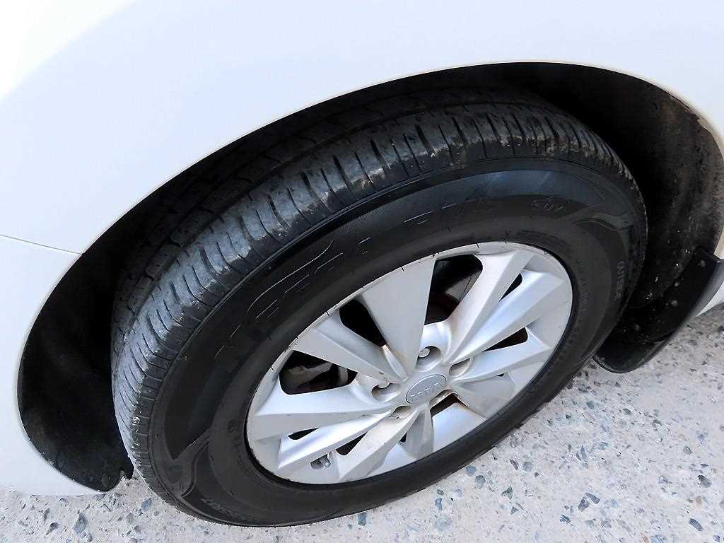 KIA Carnival 2015 Blanco - Importación desde Corea - HF Imports Iquique - Foto 19