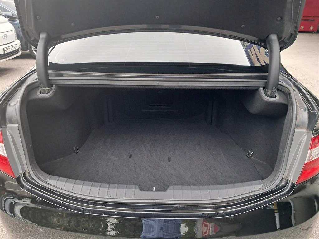 HYUNDAI Grandeur 2013 Negro - Importación desde Corea - HF Imports Iquique - Foto 19